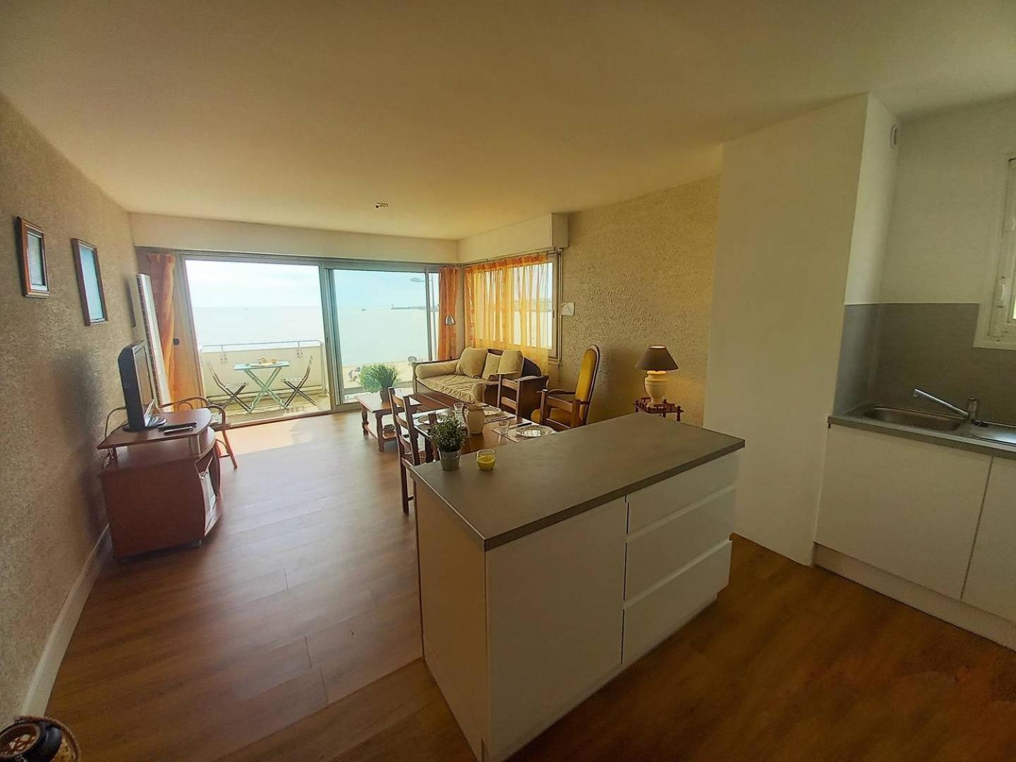 Royan - Vue Mer Pour Cet Appartement Face A La Plage - Grande Conche 外观 照片