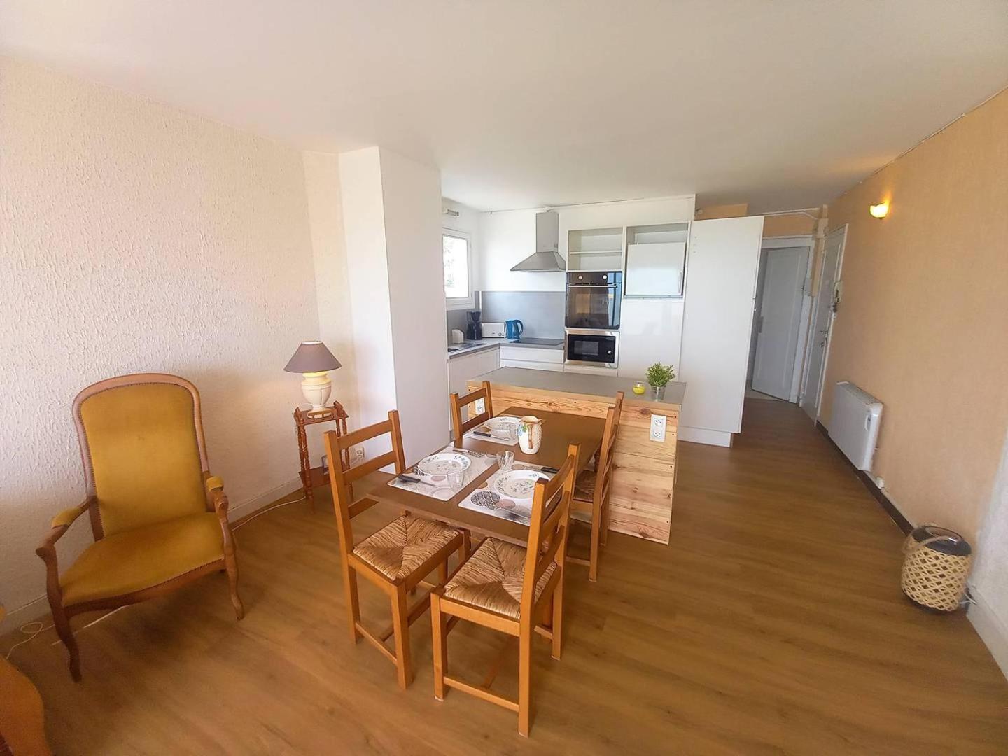 Royan - Vue Mer Pour Cet Appartement Face A La Plage - Grande Conche 外观 照片